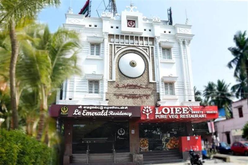 Hotels & Rooms - Makkalcare - Business Classfied