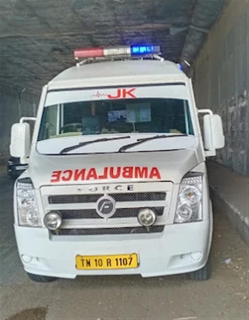 Hospitals and Clinics - Makkalcare - Business Classfied