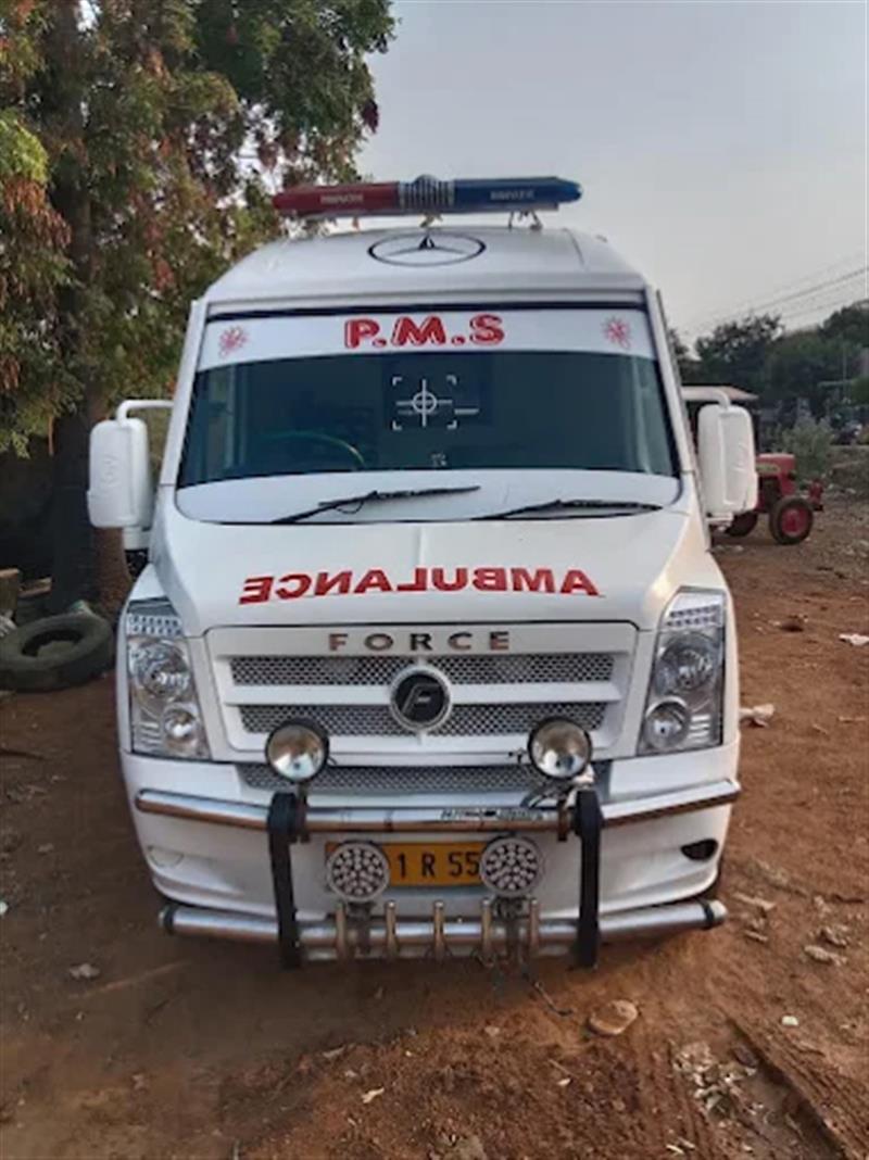 Hospitals and Clinics - Makkalcare - Business Classfied