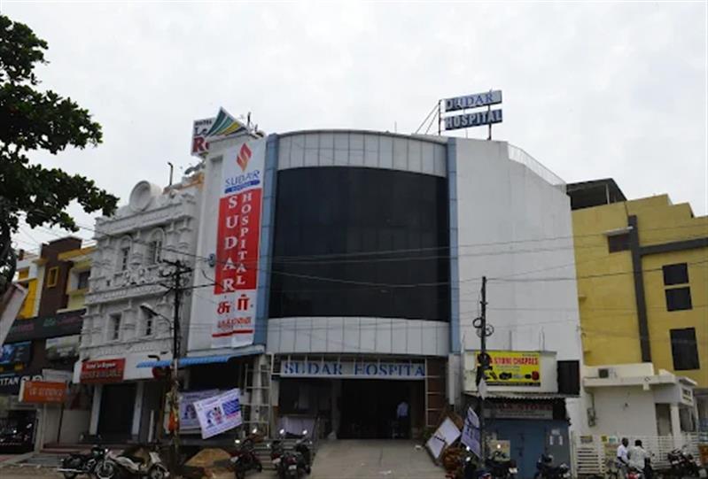 Hospitals and Clinics - Makkalcare - Business Classfied