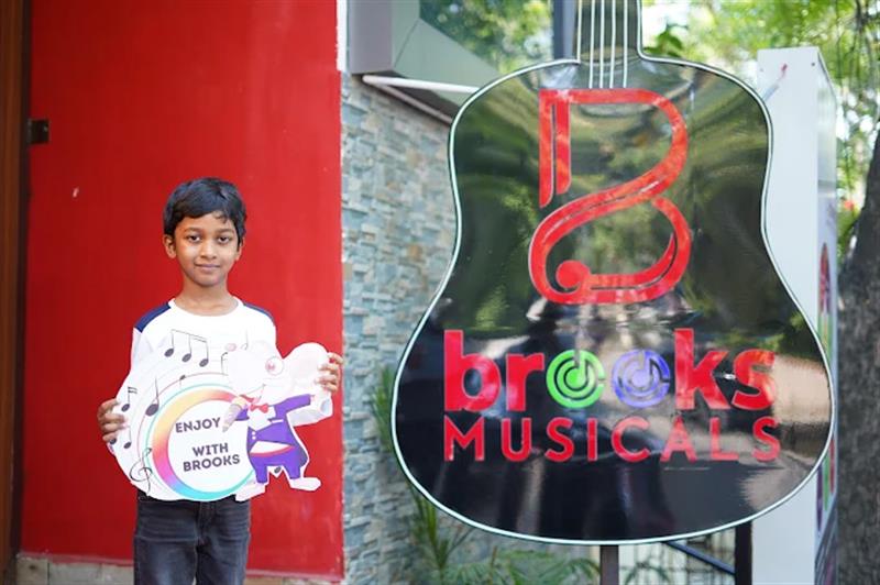 Music and Dance Classes - Makkalcare - Business Classfied