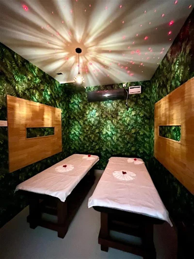 Beauty & Fashion - Makkalcare - Business Classfied